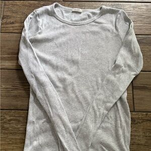 brandy melville john galt long sleeve gray tee